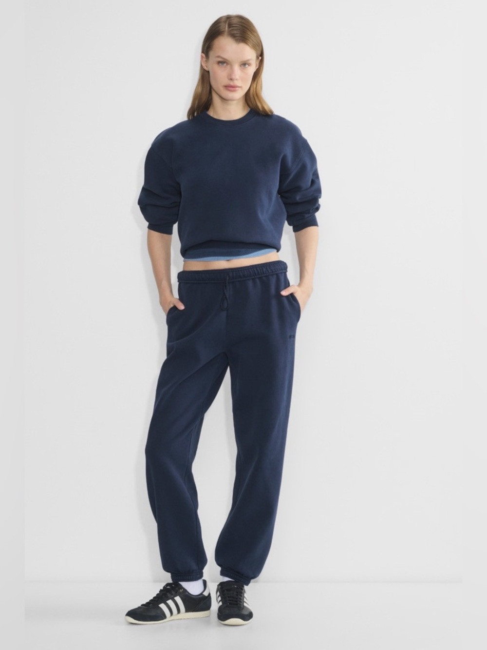 Aritzia TNA Perfect Fit Sweatpants Navy Blue XS